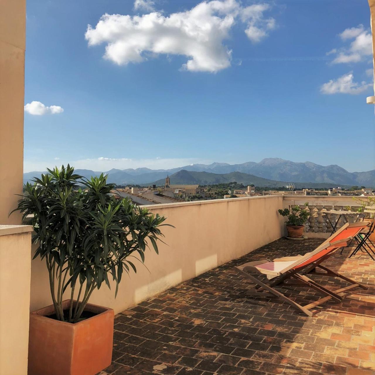 Vista De La Vila - Turismo De Interior. 柳维 外观 照片